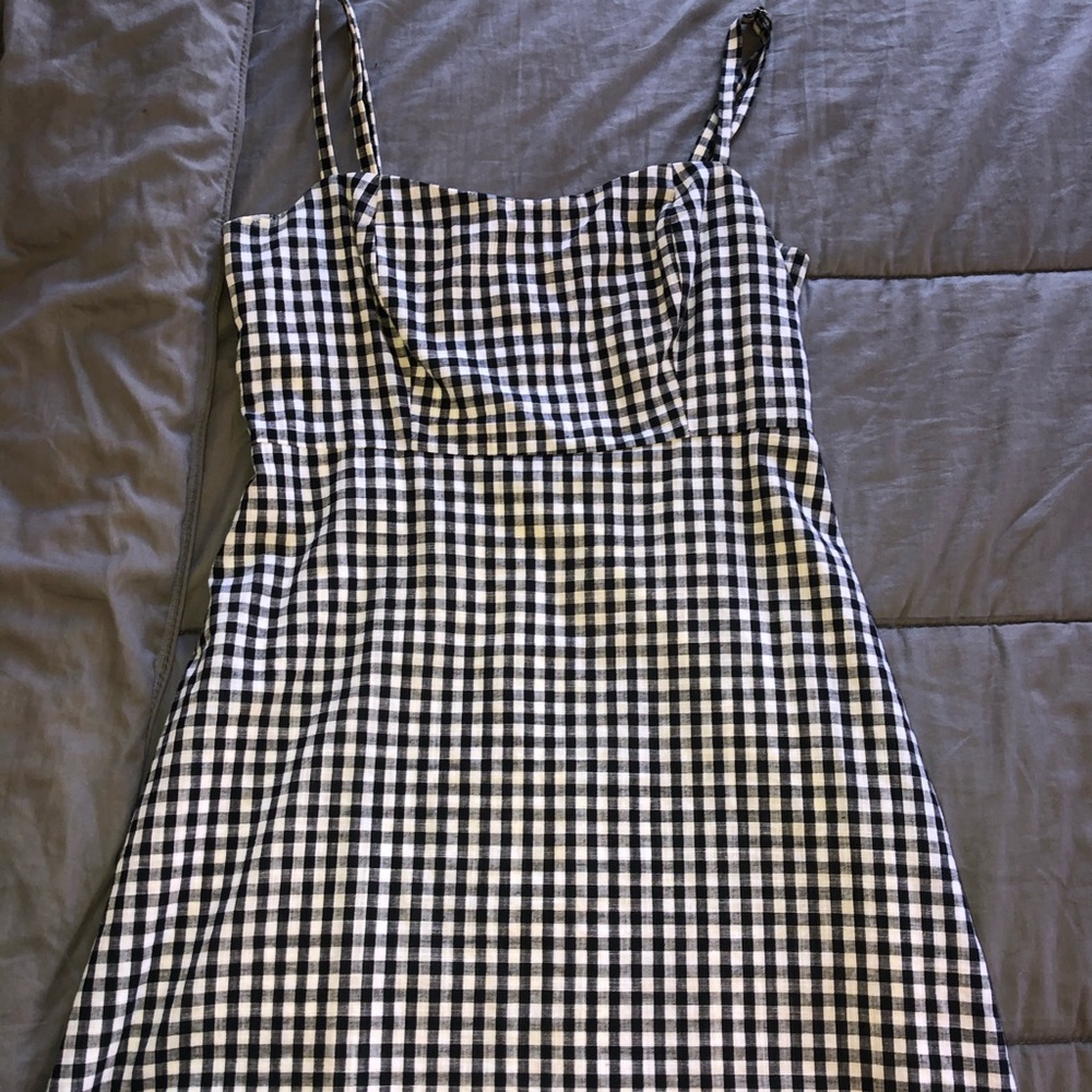 Brandy Melville Dress